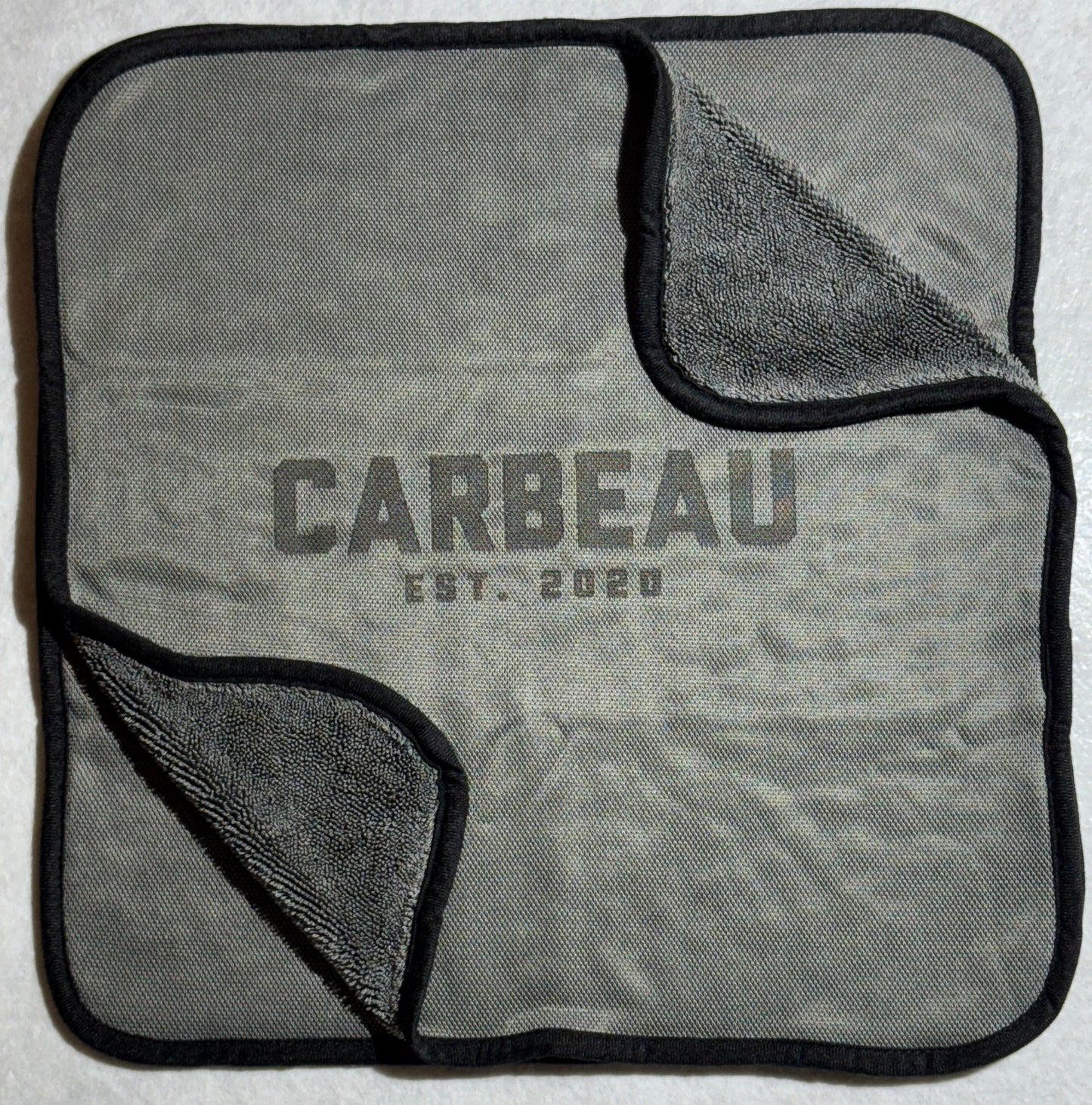 CARBEAU Towel Set